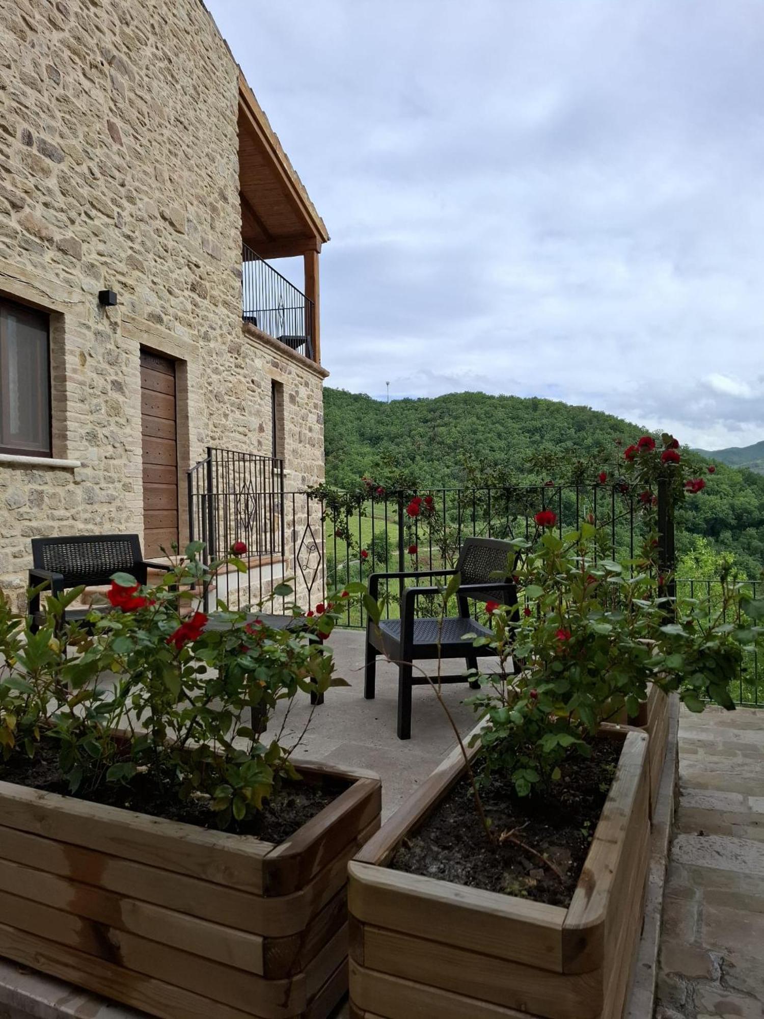 Luciae Domus Hotel Roccascalegna Екстериор снимка